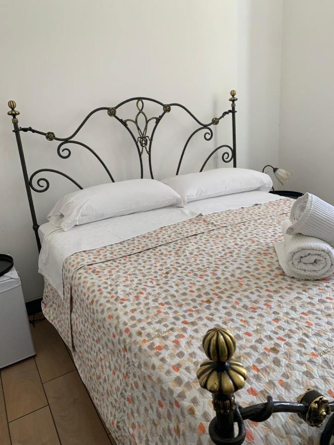 רג'יו די קאלאבריה Lovingsuite מראה חיצוני תמונה